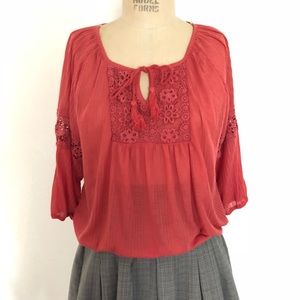 Lace Trimmed 3Q Sleeves Peasant Top